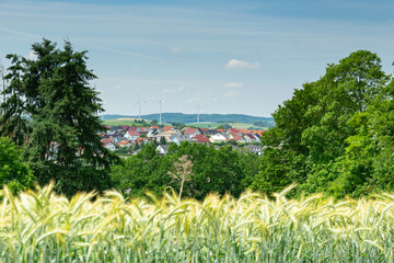 Panorama miasta ze wzgórza. Sontra, Niemcy