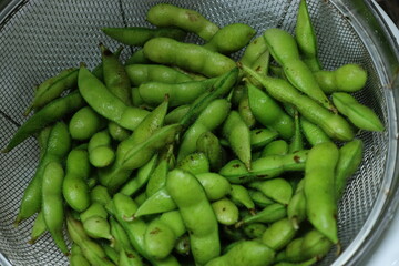 枝豆(えだまめ)のアップ