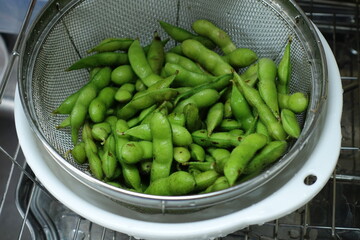 枝豆(えだまめ)