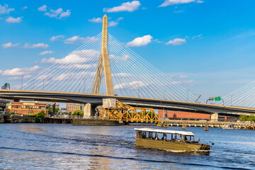 Obraz premium Zakim Bridge in Boston