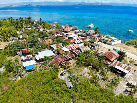 フィリピン、セブ、オランゴ島をドローンで撮影した風景 Drone view of Olango Island, Cebu, Philippines. 