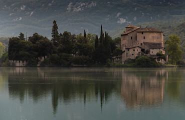 Fototapeta premium Catel Toblino