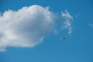 Freedom above the clouds