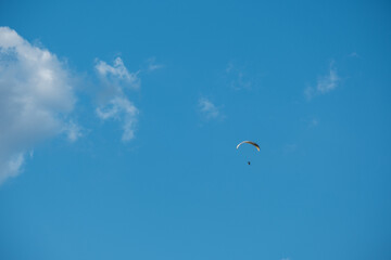 Freedom above the clouds