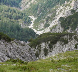 Obraz premium Wanderung auf den Mittagskogel/Bärenkogel nahe Faaker See