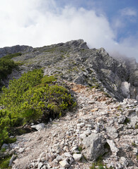 Schwierige Bergwanderung auf den Mittagskogel