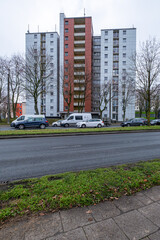 Fototapeta premium Bielefeld Hochhaus Mehrfamilienhaus 