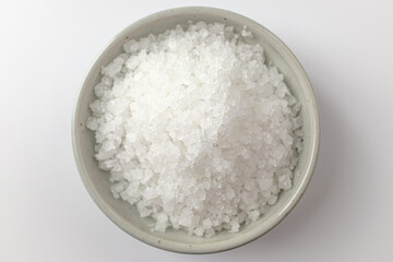 Obraz na płótnie Canvas Salty white salt. Coarse salt. Salt grains