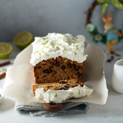 Loaf cake with lime and raisins