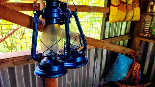 old lamp light lamp oil lamp lanthan