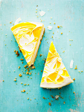 cheesecake with mango swirls