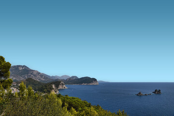 Landscape photography of sea water horizon.