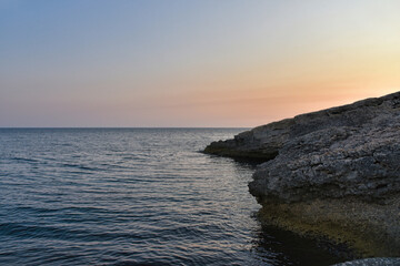 Fototapeta na wymiar Landscape photography of sea water horizon.