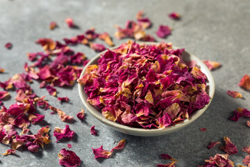 Obraz na płótnie Canvas Healthy Organic Culinary Rose Petals