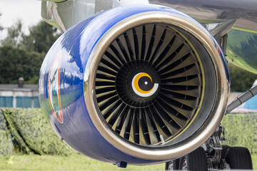Modern airchaft engine