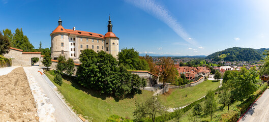 Obraz premium Škofja Loka Castle Panorama
