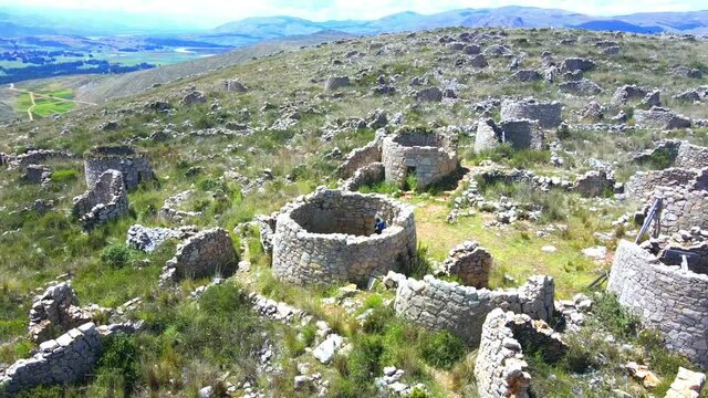 The best of Peru: Archaeological Complex of Tunanmarca "Naci&oacute;n De Los Huancas" in Jun&iacute;n &ndash; Jauja