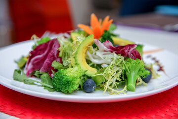 salad with tuna and vegetables