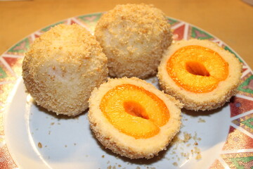 Marillenknödel