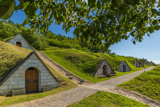 รูปภาพHercegkut เลือกดูภาพถ่ายสต็อก เวกเตอร์ และวิดีโอ141 Adobe Stock