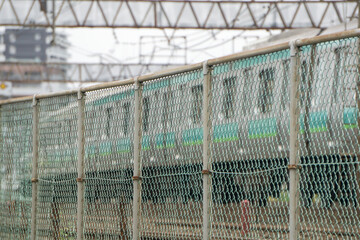 Fototapeta premium 鉄道のフェンス