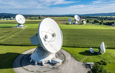 earth communication area in raisting