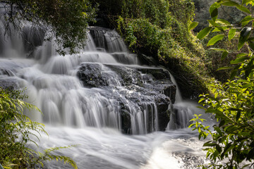 Longa exposição na Cascata do Moinho, no parque do Caracol. Canela, Rio Grande do Sul