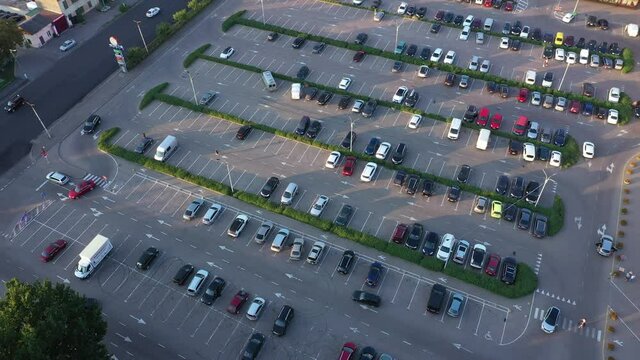 Car Parking Near Shopping Center