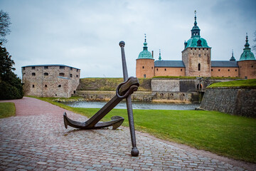 Kalmar Castle in Sweden behond an anchor © StellaSalander