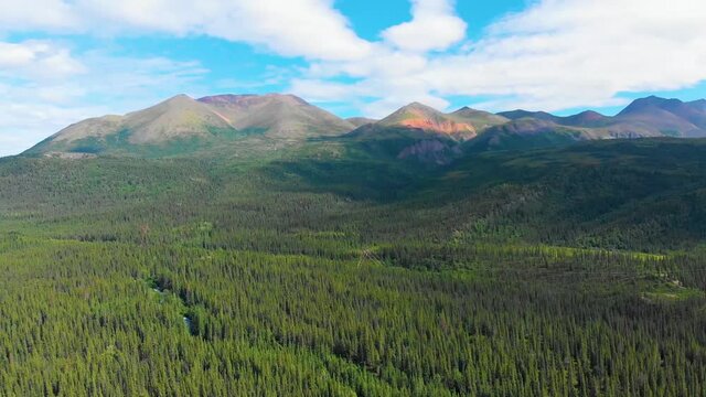 4K Drone Video of Beautiful Mountains along Carlo Creek near Denali National Park and Preserve, Alaska during Summer