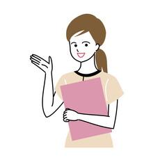 笑顔でエステを案内するエステティシャン