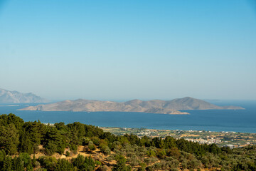 Fototapeta na wymiar View towards Pserimos from Kos