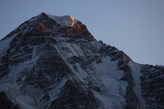 Mount Nakra at sunset