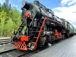 Fototapeta na wymiar a retro train in Karelia