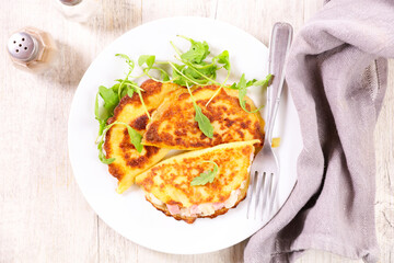 crepe with cheese and ham