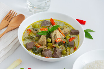 Green Curry with Pork
