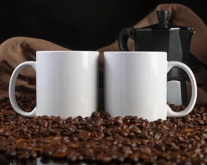 Photo sur Plexiglas Café Mug Mock up of two 11 oz white glossy coffee mugs on dark background with coffee beans, and Italian coffee maker.