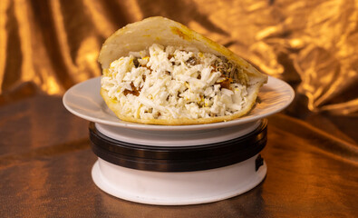 arepa con todo