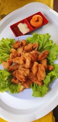 Culinária Paraense 
Charque frito/Isca de dourada frita