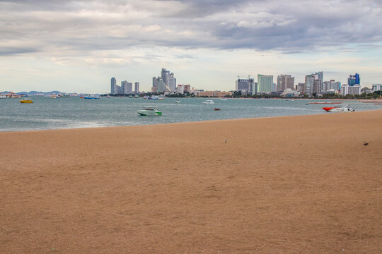 the Beach ,the coast and the Cityscape of Pattay