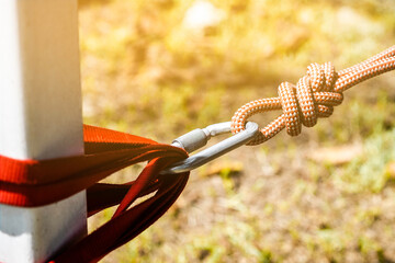 to tie the rope correctly to the object