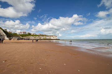 Fototapeta na wymiar Broadstairs is a coastal town on the Isle of Thanet in the Thanet district of east Kent. Broadstairs is one of Thanet's seaside resorts, known as the 