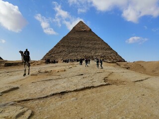 Fototapeta na wymiar pyramids of Egypt 