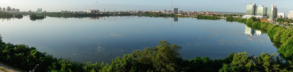 Fototapeta premium Jansen Lagoon in the city of Sao Luis, Maranhao, Brazil