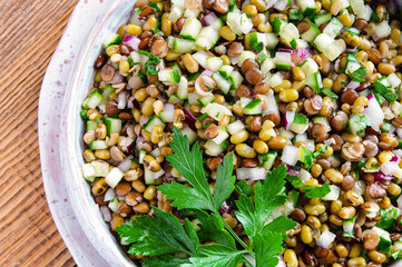 pulses and vegetables salad