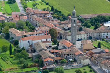 Fotografía aérea del pueblo de Codroipo en la región italiana de Friuli-Venezia-Giulia 