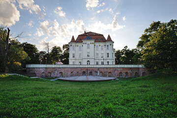 Zamek w Leśnicy.