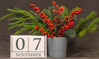 Memory and important date November 7, desk calendar - autumn season.