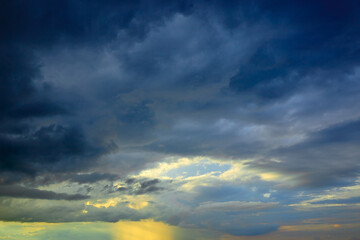 Fototapeta premium Dark sky with storm clouds