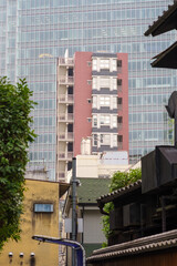 東京、赤坂の住宅街、繁華街の風景